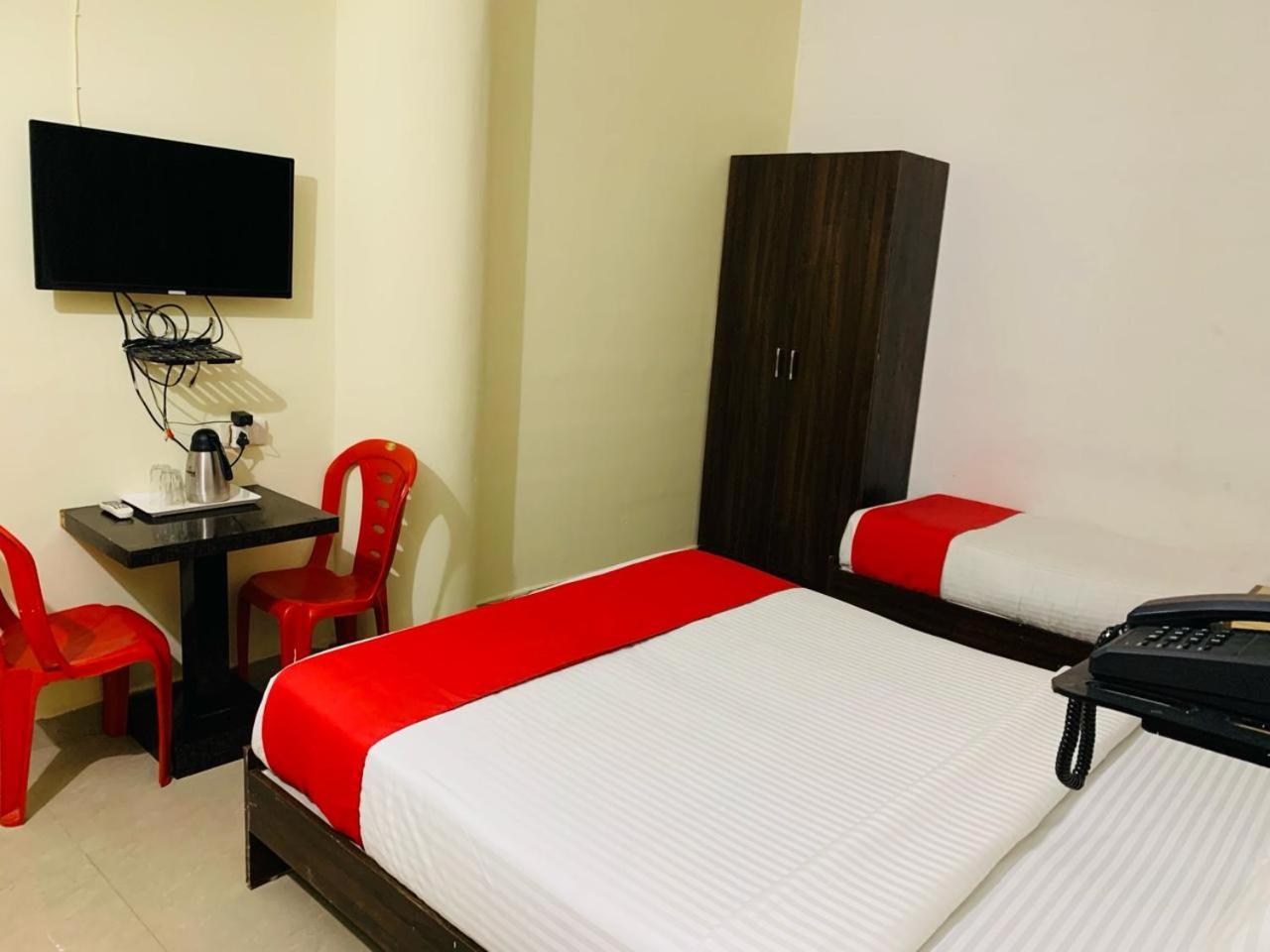 Kammasandra Western Silicon Hotel מראה חיצוני תמונה