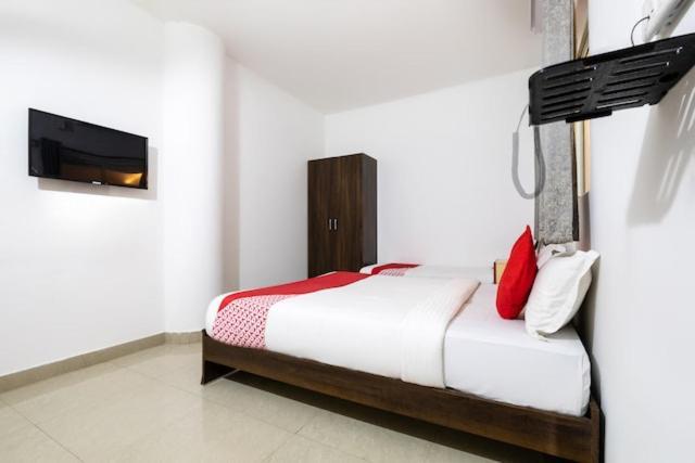 Kammasandra Western Silicon Hotel מראה חיצוני תמונה